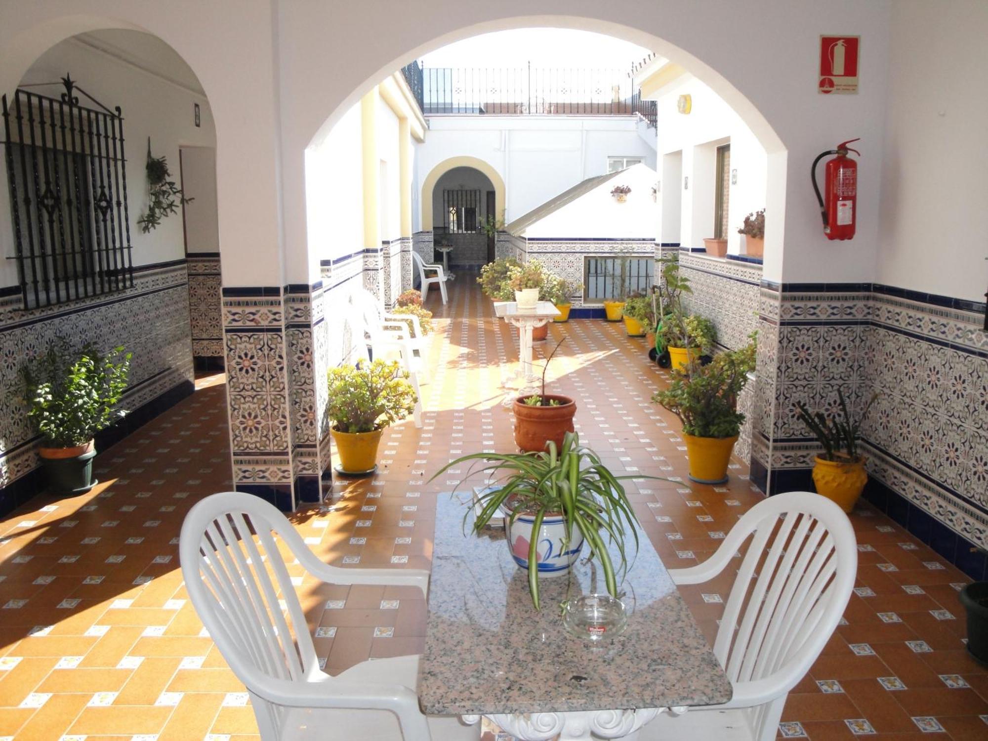 Hostal Malaga Arcos de la Frontera Exterior photo